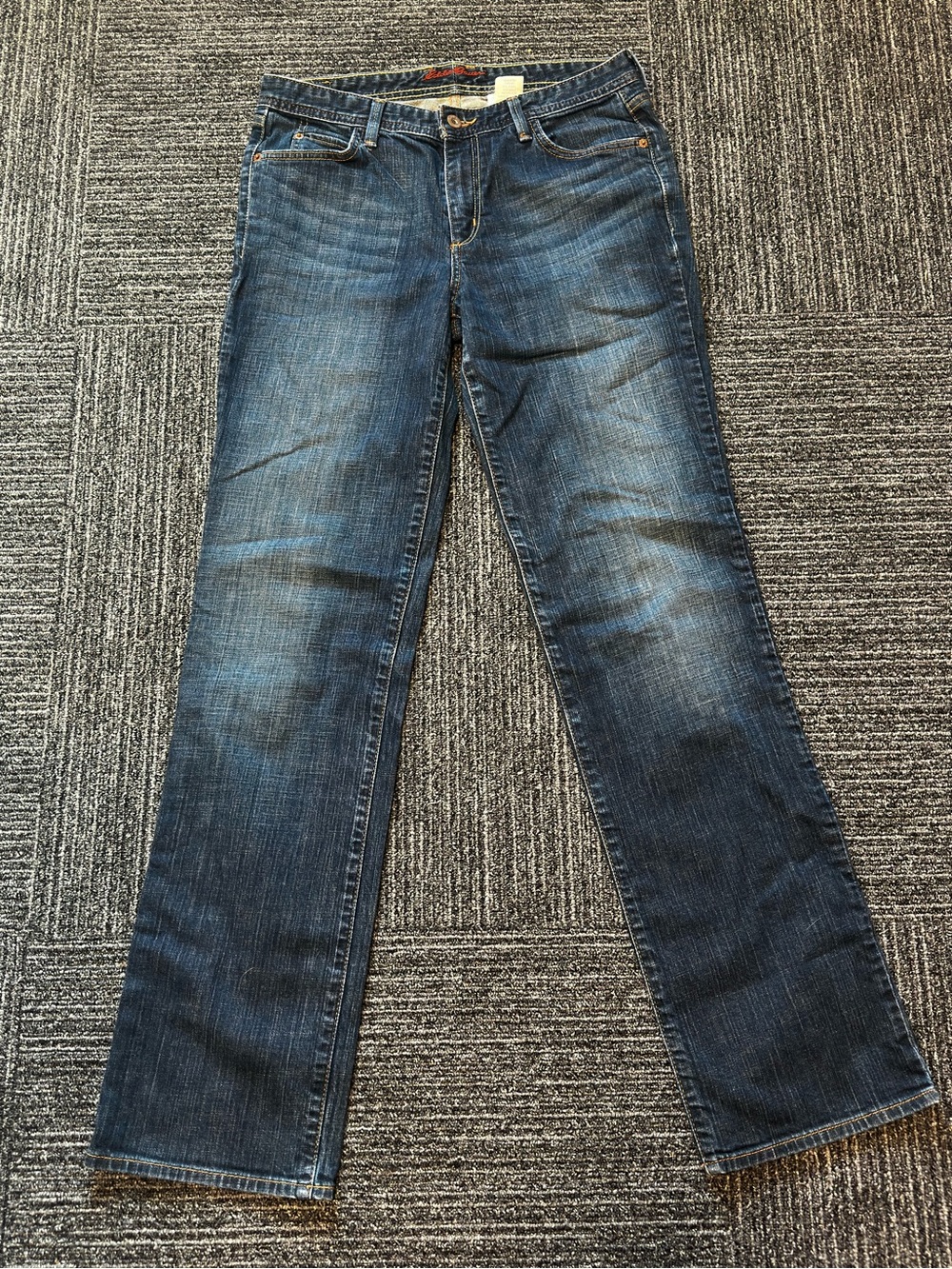 Eddie Bauer Women’s Medium Blue Straight Jeans
